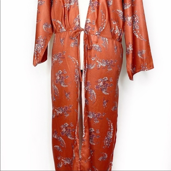 NWT Amana Rust Floral Kimono Wrap With Tie Size L - Picture 3 of 11